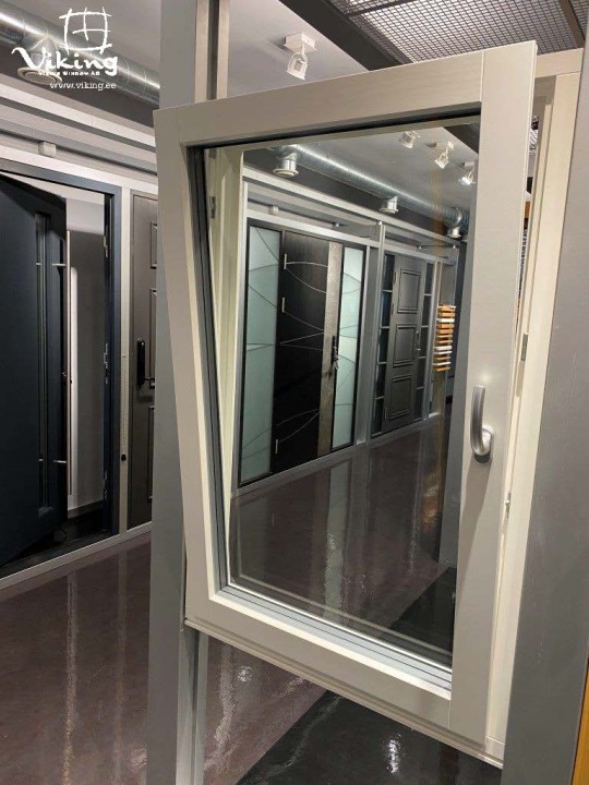 New! DK22 wooden window (2- and 3-glazing)